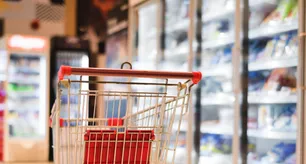 Impacto de la inflación y la postergación del acuerdo con el FMI en la economía argentina