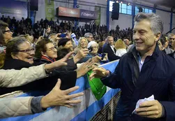 Macri busca definir las listas al tiempo que haría cambios en el Gabinete