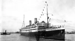 Qué pasó con el "Titanic" italiano que traería a la familia del papa Francisco a Buenos Aires