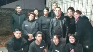 De qué se trata el "equipo antisaqueos" que protege comercios contra el vandalismo