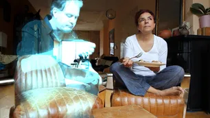 Romance en el futuro: casarse con un holograma o ponerse de novio con un chatbot anime