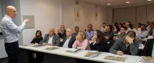Últimas vacantes para los cursos de Berensztein y Oloixarac en Perfil