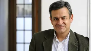 Luis Rosales: “Nos conviene más pedir plata prestada que salir a exportar”