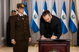 Bukele nombró a una militar como ministra de Educación: cuáles son las nuevas reglas para los alumnos en El Salvador
