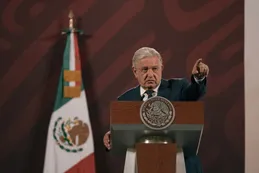 AMLO presentó un paquete de reformas y arrincona a la oposición en la antesala de las elecciones de México