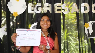 Estudiantes de comunidades guaraníes finalizan sus estudios en Misiones y celebran la intervención tecnológica