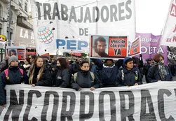 Todas las fotos de la marcha de la CGT en Plaza de Mayo