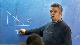 Mario Firmenich: el jefe montonero fijó postura sobre el acuerdo con el FMI