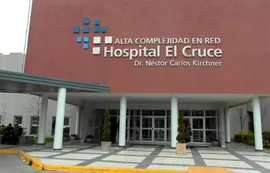 Usando fondos propios, el hospital El Cruce le dio a su personal aumentos de sueldos