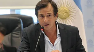 Por qué Lipovetzky firmó el documento de Vidal contra las reelecciones pero se abstuvo de votar