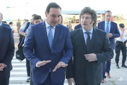Valdés desafía a Milei a visitar Corrientes para discutir Yacyretá y las obras inconclusas de Nación