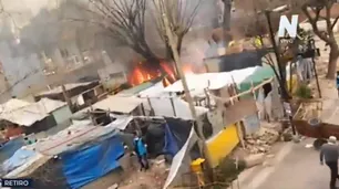 Así fue el desalojó de 100 familias que ocupaban un terreno en la villa 31