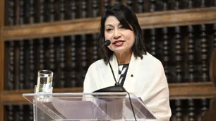 La canciller de Perú denunció la "injerencia inaceptable" de países que apoyan al expresidente Castillo