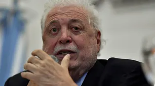 Ginés González García lanzó el "Plan Remediar" para distribuir medicamentos