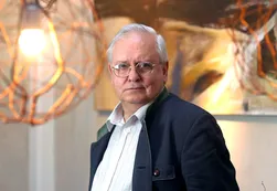 Laclau, el filósofo de Cristina, anuncia "una guerra de posición" en Argentina