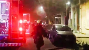 Liberaron al hombre que provocó un incendio en una parrilla de Almagro y los vecinos temen por la seguridad en el barrio