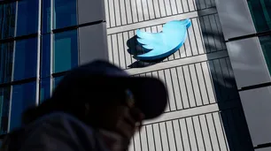 La empresa Twitter "ya no existe" y ahora es parte de X, la corporación de Elon Musk