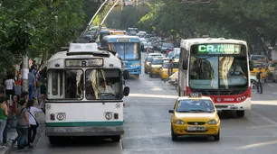 Transporte urbano en Córdoba: nueva ordenanza con vigilancia en tiempo real, pagos con QR y la "Metropolización" en el horizonte