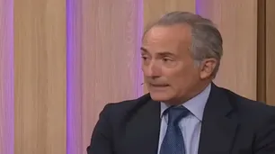Dolarización: un asesor de Javier Milei tildó de "naif" a un exdirector del FMI que criticó su plan