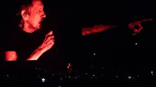 Roger Waters tocó en River vigilado por una fiscal y con un público cantando contra Milei