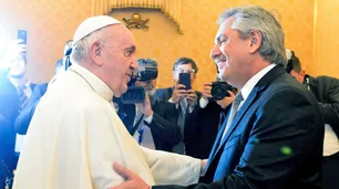 El Presidente inicia una gira en busca de apoyos para negociar con el Fondo