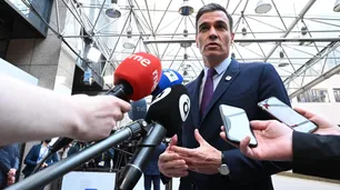 Pinchan el teléfono celular del presidente de España