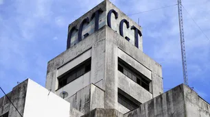 Con un ojo en el resultado electoral, la CGT se reúne esta tarde sin demasiadas señales al Gobierno