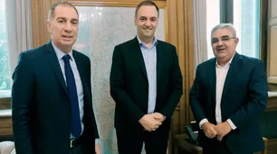 Jalil rompe con Unión por la Patria y deja a La Libertad Avanza al borde de ser la primera minoría