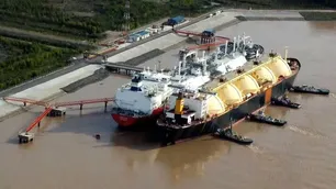 El Gobierno compró buques de GNL para garantizar el abastecimiento de gas en invierno