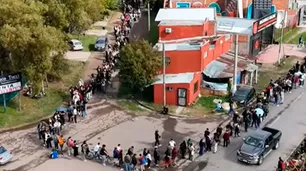 Más de 10 cuadras de fila y acampe de madrugada: el ruego por 60 puestos de trabajo en un frigorífico de Moreno