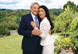 A los 83 y luego de dos divorcios, George Soros se casó con una consultora de 42 años
