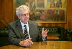 Rubinstein y un duro análisis sobre la política cambiaria: "Luce a game over"