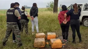 Vuelos clandestinos y una "lluvia narco" de 300 kilos de cocaína: condenaron a la "Reina del Sur" y a sus hijos