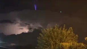 Un extraño rayo azul iluminó el cielo de Tucumán y capturó la atención de la comunidad científica
