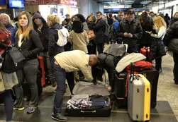 Aerolíneas y Austral empiezan a normalizar sus vuelos