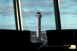 Una falla crítica en radar causó el caos en aeropuerto de Newark