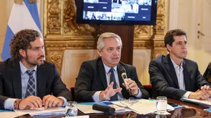 Alberto Fernández encabeza la reunión de ministros y especialistas por el coronavirus