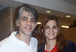 Pablo Echarri milita en la calle y su hermana es nueva funcionaria