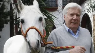 Un accionista de Hermès quiere adoptar a su jardinero para dejarle su fortuna
