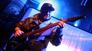 Tony Moore, de los inicios de Iron Maiden a su nuevo proyecto musical respaldado por Steve Harris