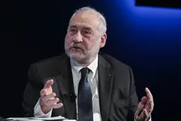 Joseph Stiglitz elogió el acuerdo con el FMI: "Podría cambiar las reglas del juego"