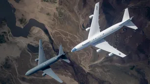 Los "Aviones del Fin del Mundo" de Putin y Biden levantan vuelo en medio de amenazas nucleares