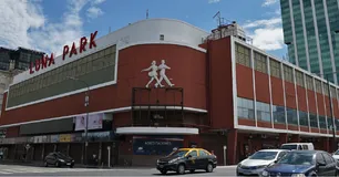 Los dueños del Luna Park aseguran que no van a demolerlo