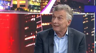 Mauricio Macri contó que Juliana Awada no quiere "segundo tiempo" y que "jugará en Boca" contra Riquelme