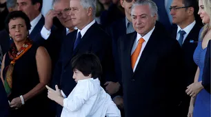 Confiado, Bolsonaro ya negocia la transición con el gobierno de Temer