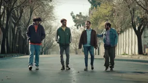 Video: el Frente de Izquierda parodió a "Okupas" en un desopilante spot de campaña
