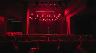El “Brooklyn madrileño” que late al ritmo del folclore y el teatro argentino