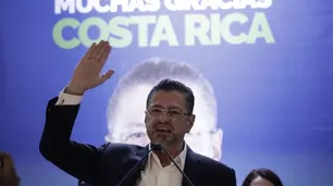 Rodrigo Chaves asume la presidencia de Costa Rica