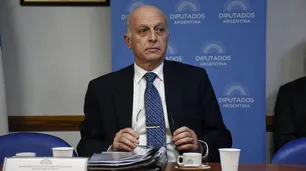Piden investigar al procurador Eduardo Casal por enriquecimiento ilícito