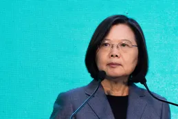 Con Hong Kong en el bolsillo, China presiona a Taiwán